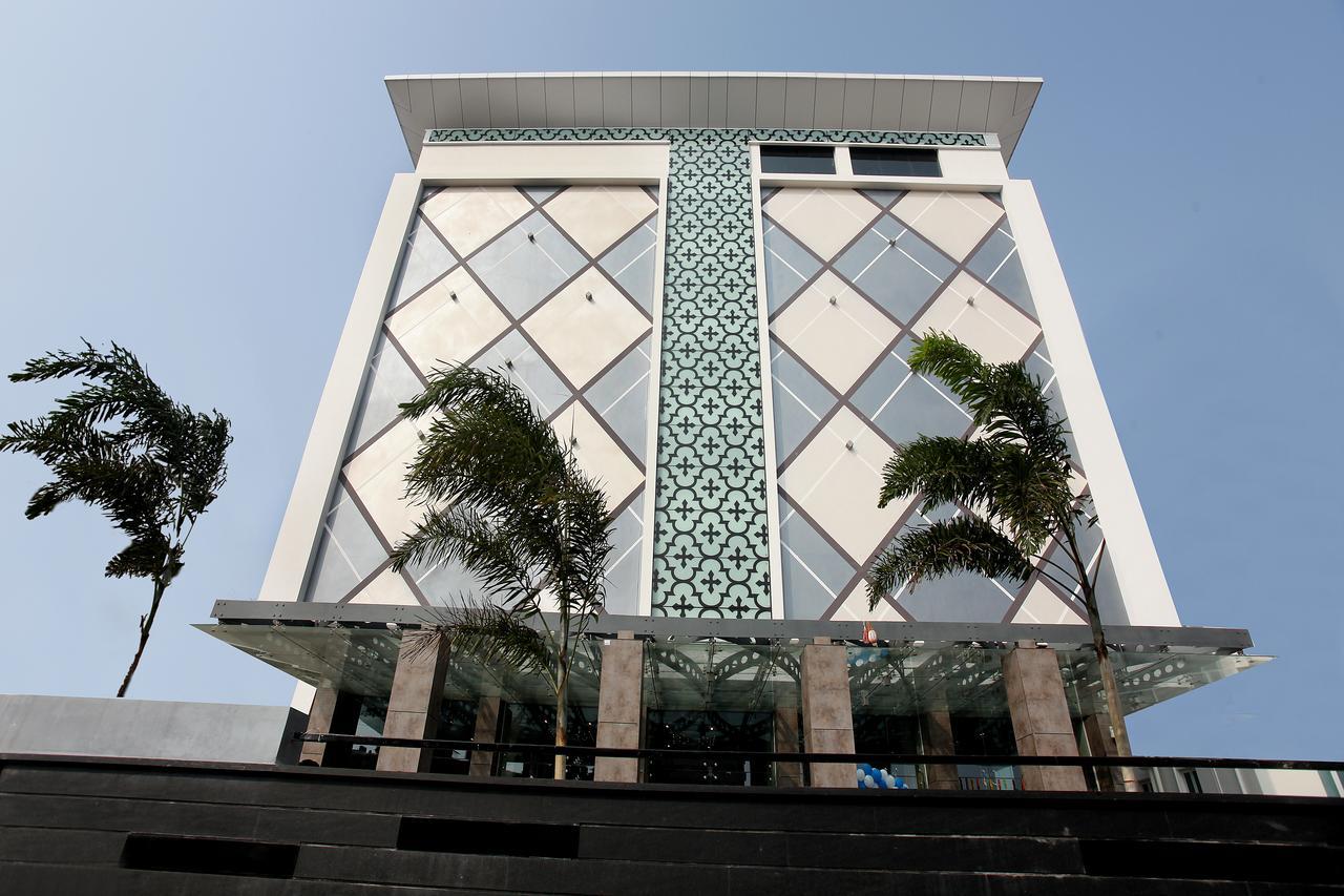 Paradigm Sarovar Portico Kakinada Luaran gambar