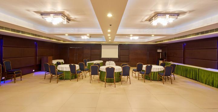 Paradigm Sarovar Portico Kakinada Luaran gambar